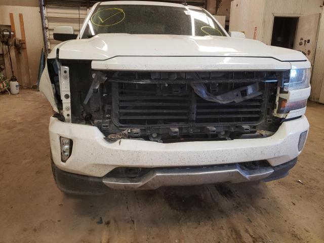 Photo 9 from auction – 2017 CHEVROLET SILVERADO with VIN 3GCUKREC6HG177596