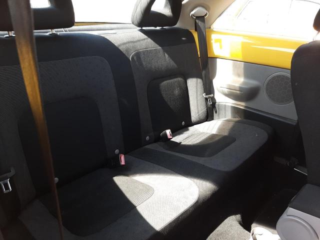 Photo 6 from auction – 2002 VOLKSWAGEN NEW BEETLE with VIN 3VWCB21C42M430154