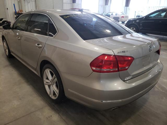 Photo 3 from auction – 2012 VOLKSWAGEN PASSAT SEL with VIN 1VWCN7A3XCC048914