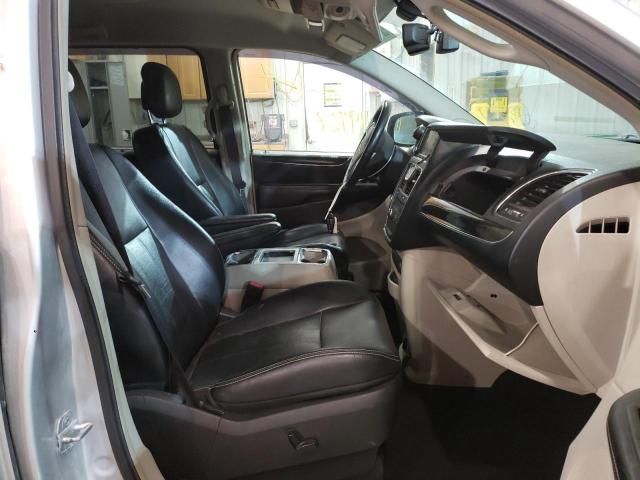 Photo 5 from auction – 2011 CHRYSLER TOWN & COU with VIN 2A4RR8DG9BR796558