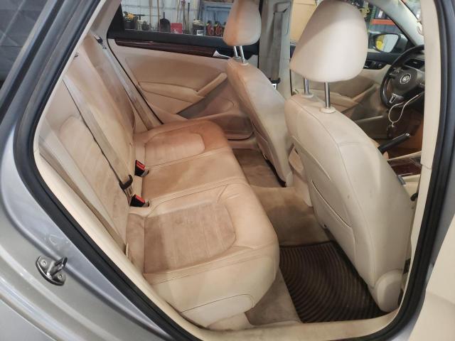Photo 6 from auction – 2012 VOLKSWAGEN PASSAT SEL with VIN 1VWCN7A3XCC048914