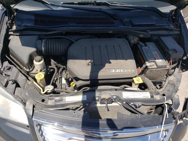 Photo 7 from auction – 2012 CHRYSLER TOWN & COU with VIN 2C4RC1BG3CR282269