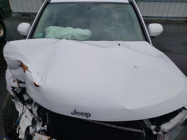 Photo 7 from auction – 2017 JEEP COMPASS LA with VIN 1C4NJDEB0HD167936
