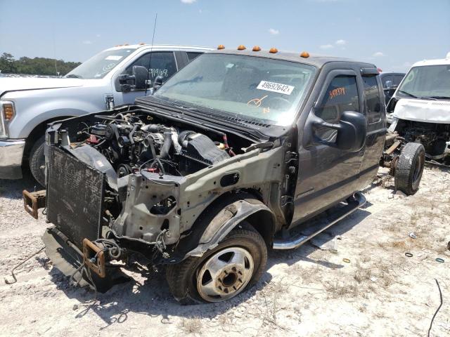 Photo 2 from auction – 2003 FORD F350 SUPER with VIN 1FTWX32F73EA58753