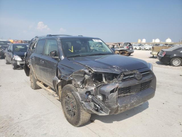 TOYOTA 4RUNNER SR 2020 with VIN JTEBU5JR8L5818490 - Photo from auction