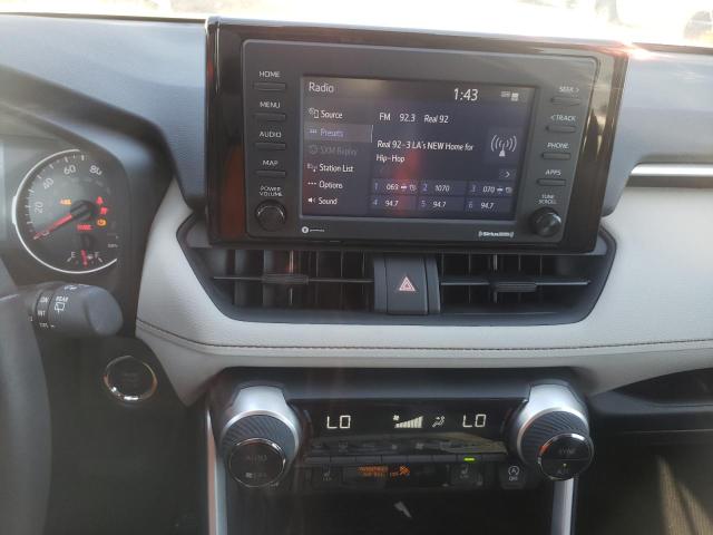 Photo 9 from auction – 2021 TOYOTA RAV4 XLE with VIN 2T3W1RFVXMC101371
