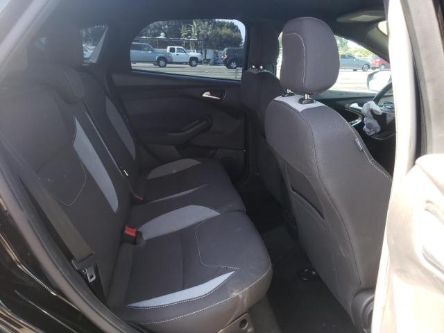 Photo 6 from auction – 2017 FORD FOCUS ST with VIN 1FADP3L94HL299758