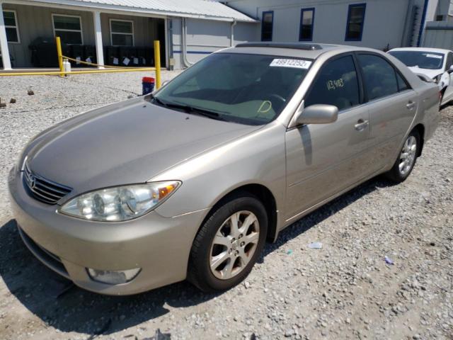 Photo 2 from auction – 2005 TOYOTA CAMRY LE with VIN JTDBF30KX50163580