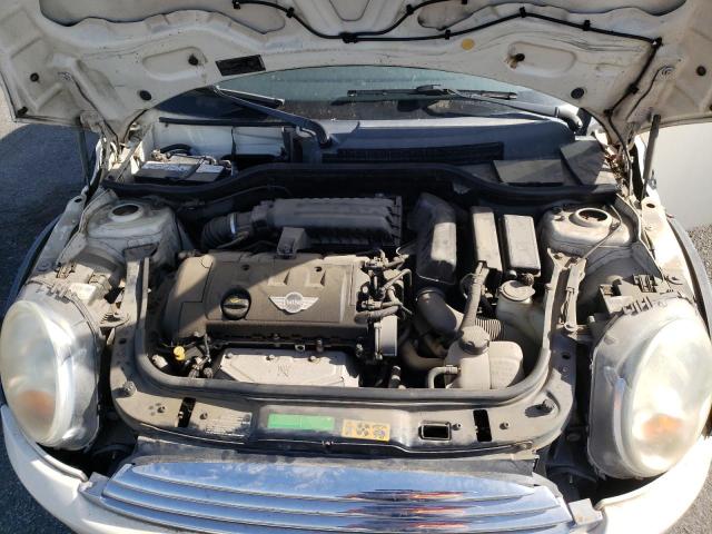 Photo 7 from auction – 2007 MINI COOPER with VIN WMWMF335X7TT52887