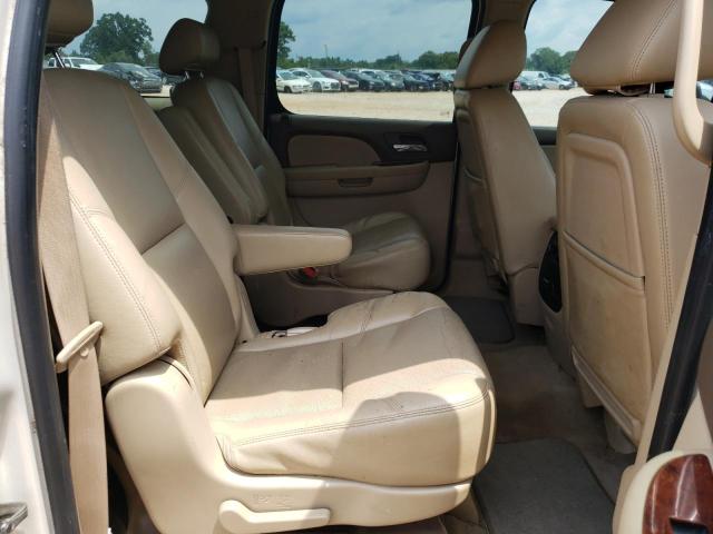 Photo 6 from auction – 2010 CHEVROLET SUBURBAN C with VIN 1GNUCKE09AR282009