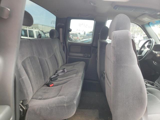 Photo 6 from auction – 2002 CHEVROLET SILVERADO with VIN 2GCEC19V121230364
