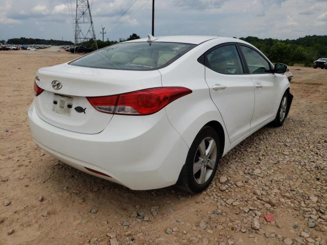 Photo 4 from auction – 2013 HYUNDAI ELANTRA GL with VIN 5NPDH4AE2DH162071
