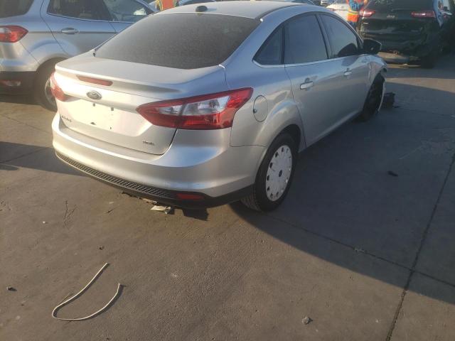 Photo 4 from auction – 2012 FORD FOCUS SEL with VIN 1FAHP3H22CL162646