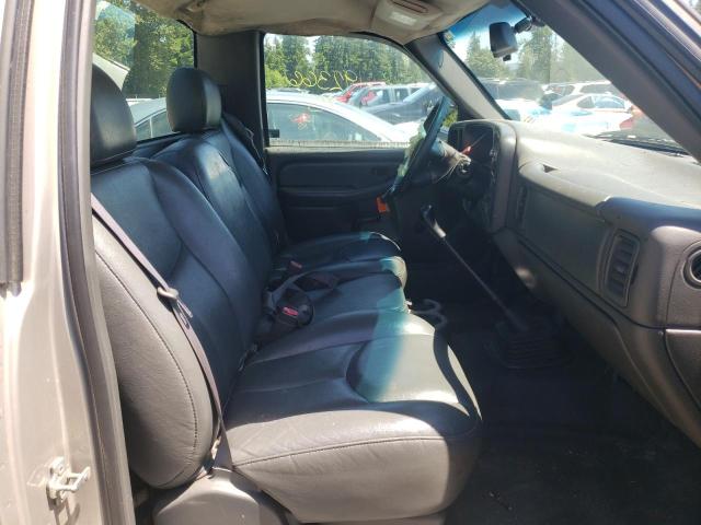 Photo 5 from auction – 2004 CHEVROLET SILVERADO with VIN 1GCEC14X74Z204709