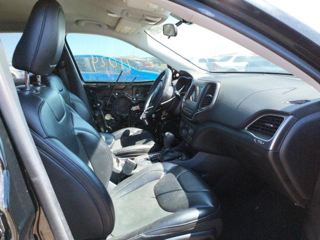 Photo 5 from auction – 2019 JEEP CHEROKEE L with VIN 1C4PJLLB4KD384046