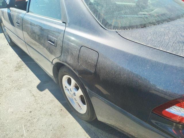 Photo 9 from auction – 2000 LEXUS ES 300 with VIN JT8BF28G8Y0247510
