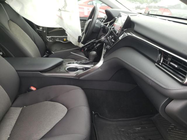 Photo 5 from auction – 2022 TOYOTA CAMRY LE with VIN 4T1C11BK2NU051350