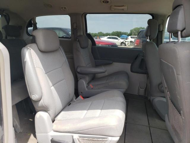 Photo 6 from auction – 2010 CHRYSLER TOWN & COU with VIN 2A4RR5D19AR431791