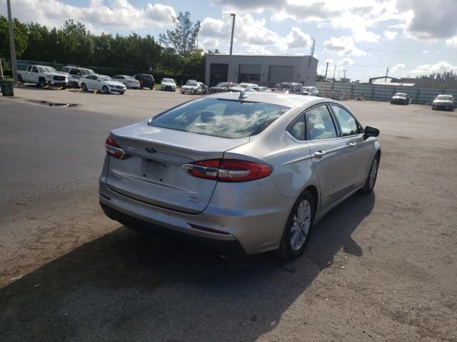 Photo 4 from auction – 2020 FORD FUSION SE with VIN 3FA6P0HD2LR172649