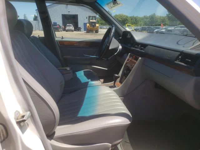 Photo 5 from auction – 1995 MERCEDES-BENZ E 300D with VIN WDBEB31E5SC172486