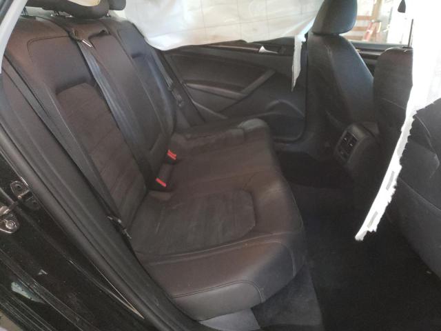 Photo 6 from auction – 2015 VOLKSWAGEN PASSAT SEL with VIN 1VWCV7A37FC013137