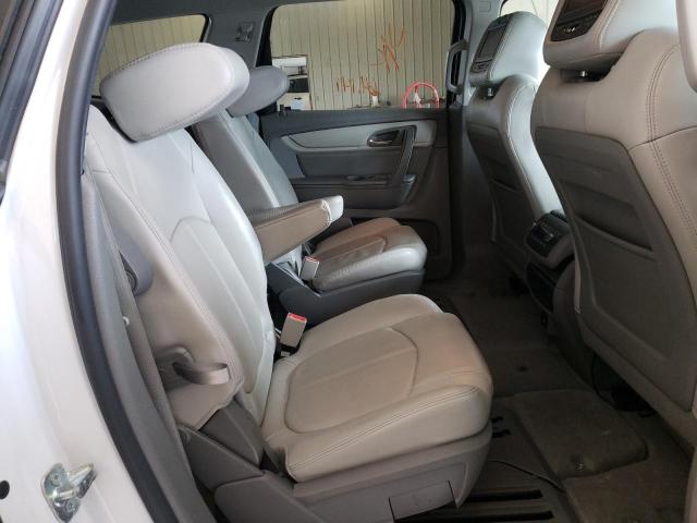Photo 6 from auction – 2017 CHEVROLET TRAVERSE L with VIN 1GNKRHKD3HJ321959