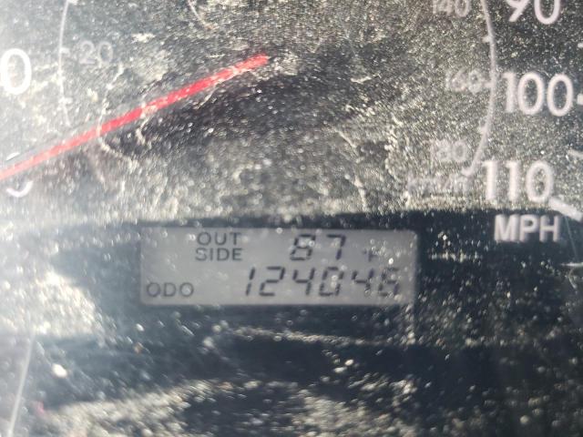 Photo 8 from auction – 2005 TOYOTA COROLLA CE with VIN 1NXBR32E35Z438239