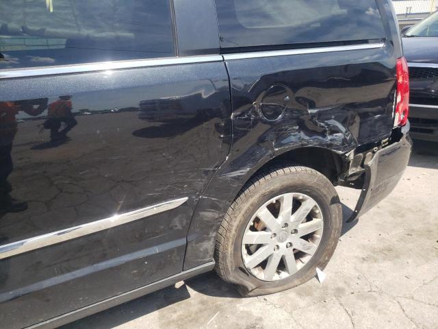 Photo 9 from auction – 2014 CHRYSLER TOWN & COU with VIN 2C4RC1BG8ER325846