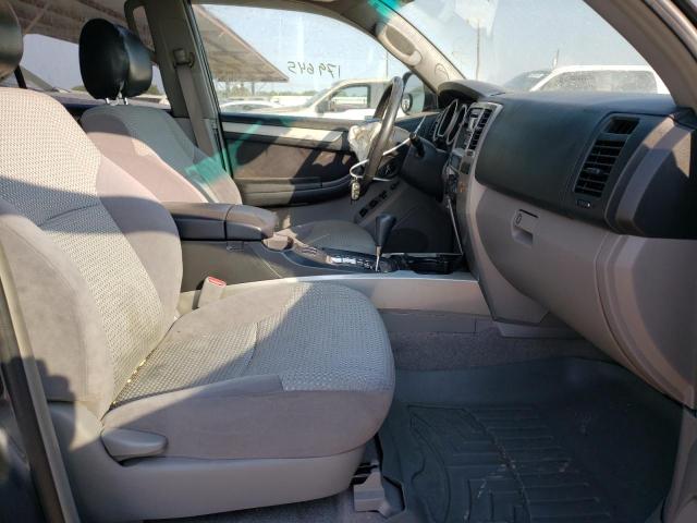 Photo 5 from auction – 2005 TOYOTA 4RUNNER SR with VIN JTEZU14R550049580