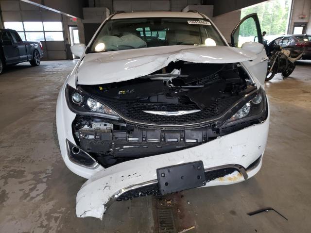 Photo 9 from auction – 2017 CHRYSLER PACIFICA T with VIN 2C4RC1BG3HR794590
