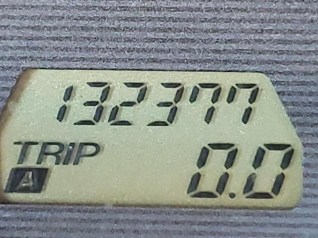 Photo 8 from auction – 2006 MAZDA 5 with VIN JM1CR29L360125837