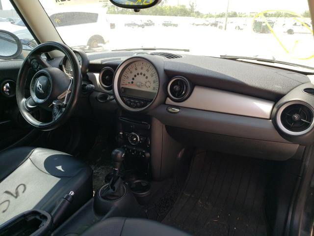 Photo 9 from auction – 2011 MINI COOPER with VIN WMWSU3C56BTX95690