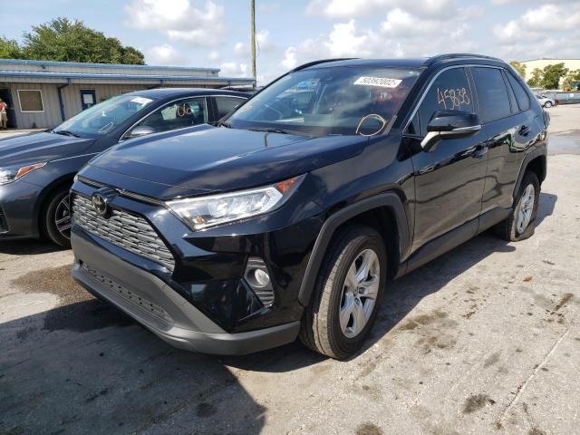 Photo 2 from auction – 2019 TOYOTA RAV4 XLE with VIN JTMW1RFV3KD503306