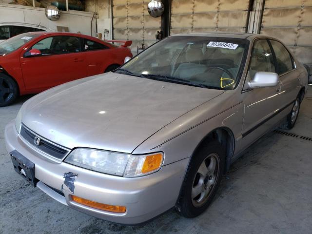 Photo 2 from auction – 1997 HONDA ACCORD SE with VIN 1HGCD5607VA067946
