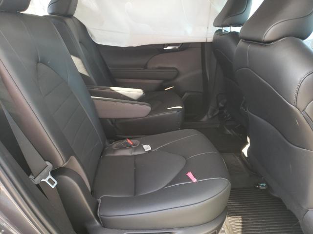 Photo 6 from auction – 2022 TOYOTA HIGHLANDER with VIN 5TDGZRBH4NS578893
