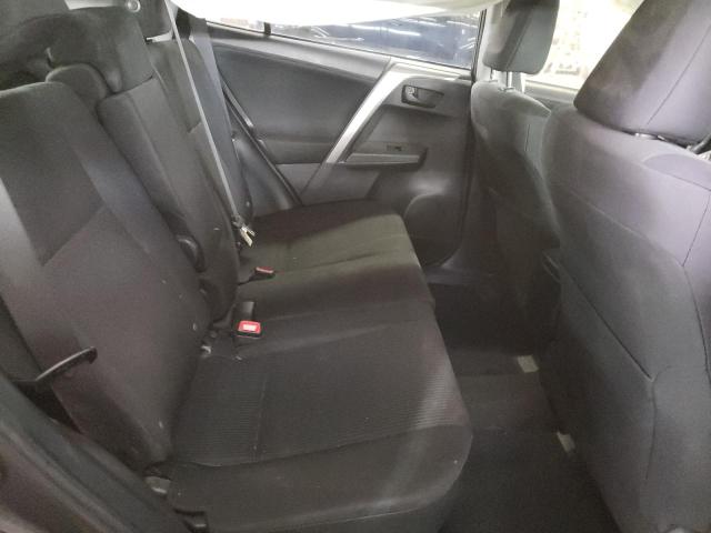 Photo 6 from auction – 2015 TOYOTA RAV4 LE with VIN JTMBFREV2FD168496