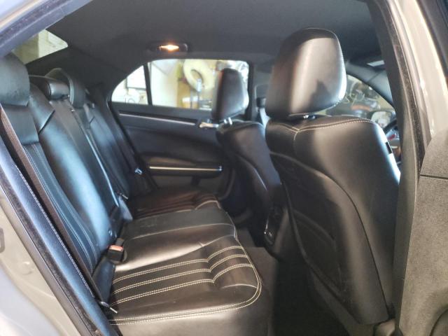 Photo 6 from auction – 2019 CHRYSLER 300 S with VIN 2C3CCAGG0KH648485