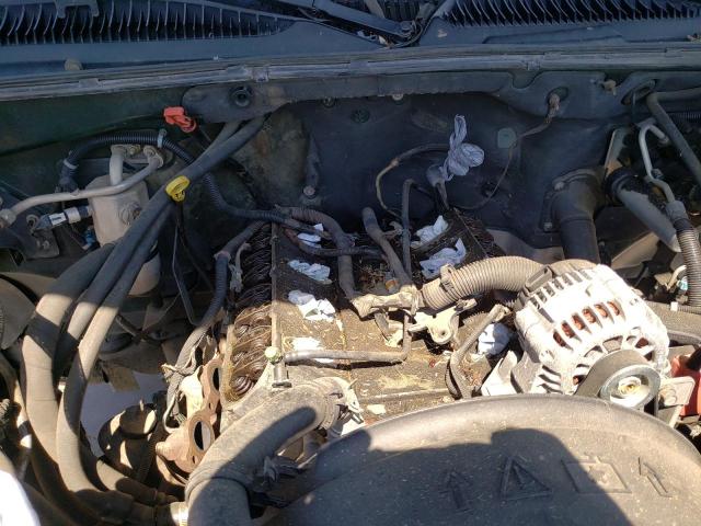 Photo 9 from auction – 2004 CHEVROLET AVALANCHE with VIN 3GNEC12T24G220114