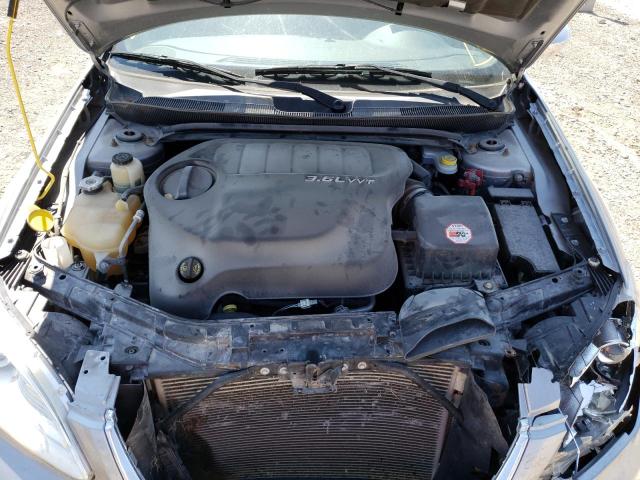 Photo 7 from auction – 2013 CHRYSLER 200 LIMITE with VIN 1C3CCBCG2DN653192