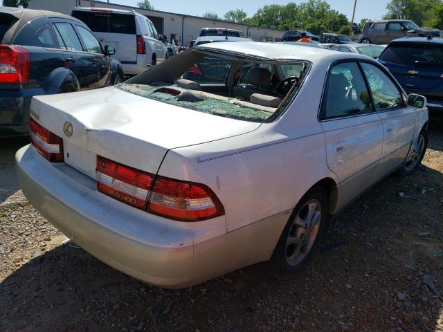 Photo 4 from auction – 2000 LEXUS ES 300 with VIN JT8BF28G5Y5092532