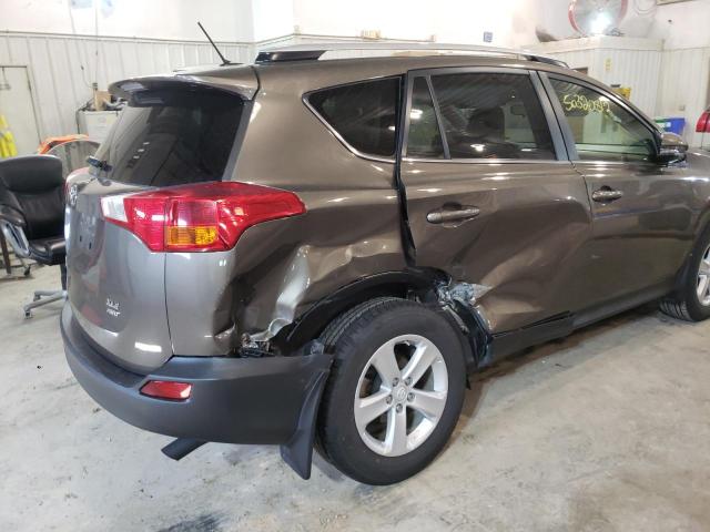 Photo 9 from auction – 2014 TOYOTA RAV4 XLE with VIN JTMRFREV8ED050353
