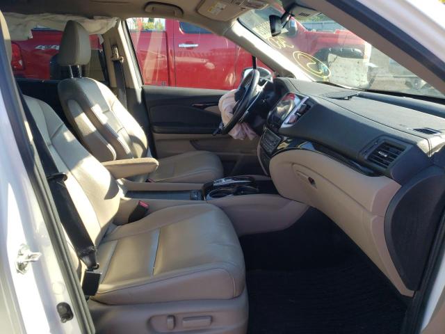 Photo 5 from auction – 2016 HONDA PILOT TOUR with VIN 5FNYF6H90GB125972