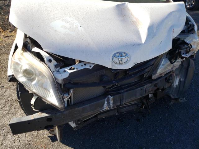 Zdjęcie 9 z aukcji – 2017 TOYOTA SIENNA z VIN 5TDZZ3DC9HS799594