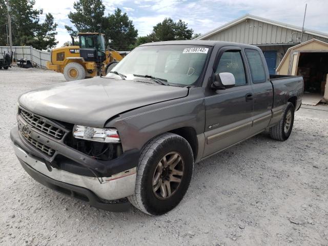 Photo 2 from auction – 2000 CHEVROLET SILVERADO with VIN 2GCEC19V0Y1220109