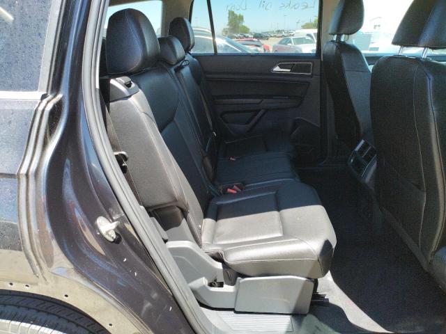 Photo 6 from auction – 2018 VOLKSWAGEN ATLAS SE with VIN 1V2KR2CA3JC575755