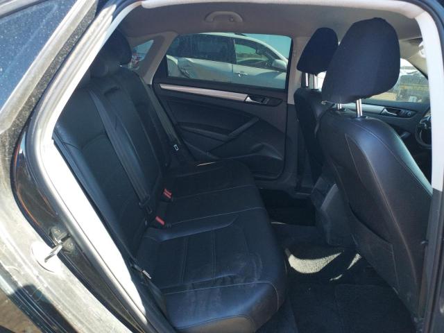 Photo 6 from auction – 2015 VOLKSWAGEN PASSAT S with VIN 1VWAT7A3XFC003795