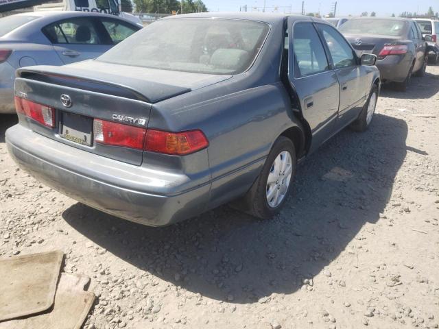 Photo 4 from auction – 2000 TOYOTA CAMRY CE with VIN JT2BG22K2Y0385077