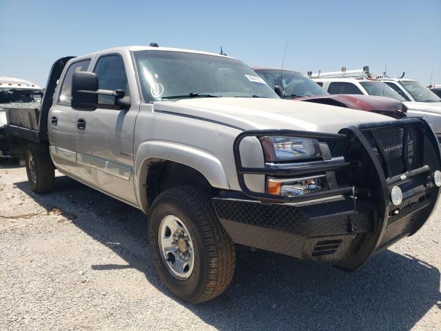 CHEVROLET SILVERADO 2004 with VIN 1GCHK23294F202215 - Photo from auction