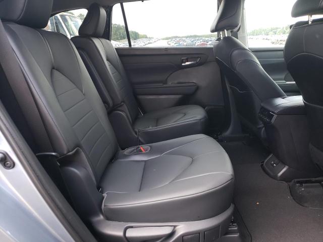 Photo 6 from auction – 2021 TOYOTA HIGHLANDER with VIN 5TDGZRAH0MS084272