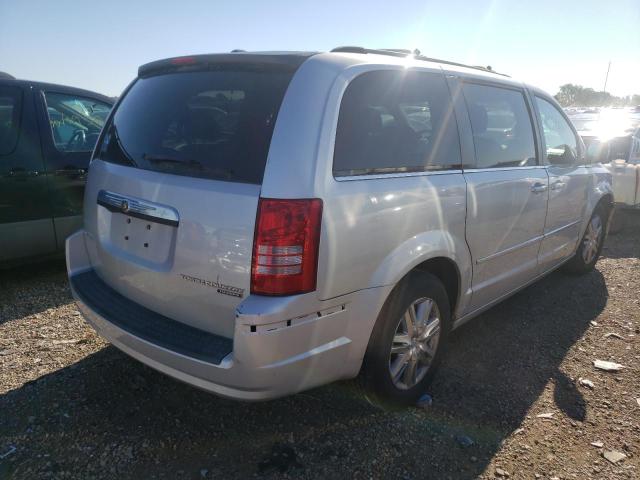 Photo 4 from auction – 2010 CHRYSLER TOWN & COU with VIN 2A4RR5D14AR299264